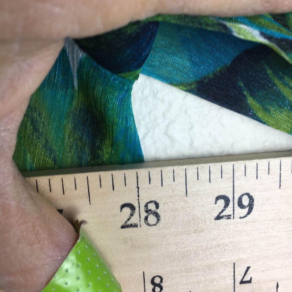 Maggie Barnes for CATHERINES Green Floral Transparent Button Front Blouse Sz 2X - Picture 12 of 13